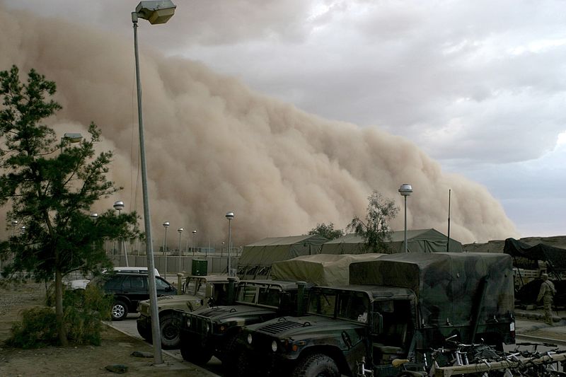 800px-Sandstorm_in_Al_Asad,_Iraq