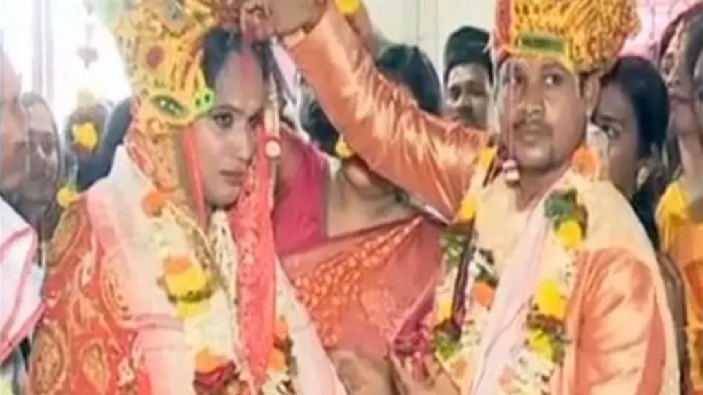 Marriage - Odisha Man gets Married to Transgender